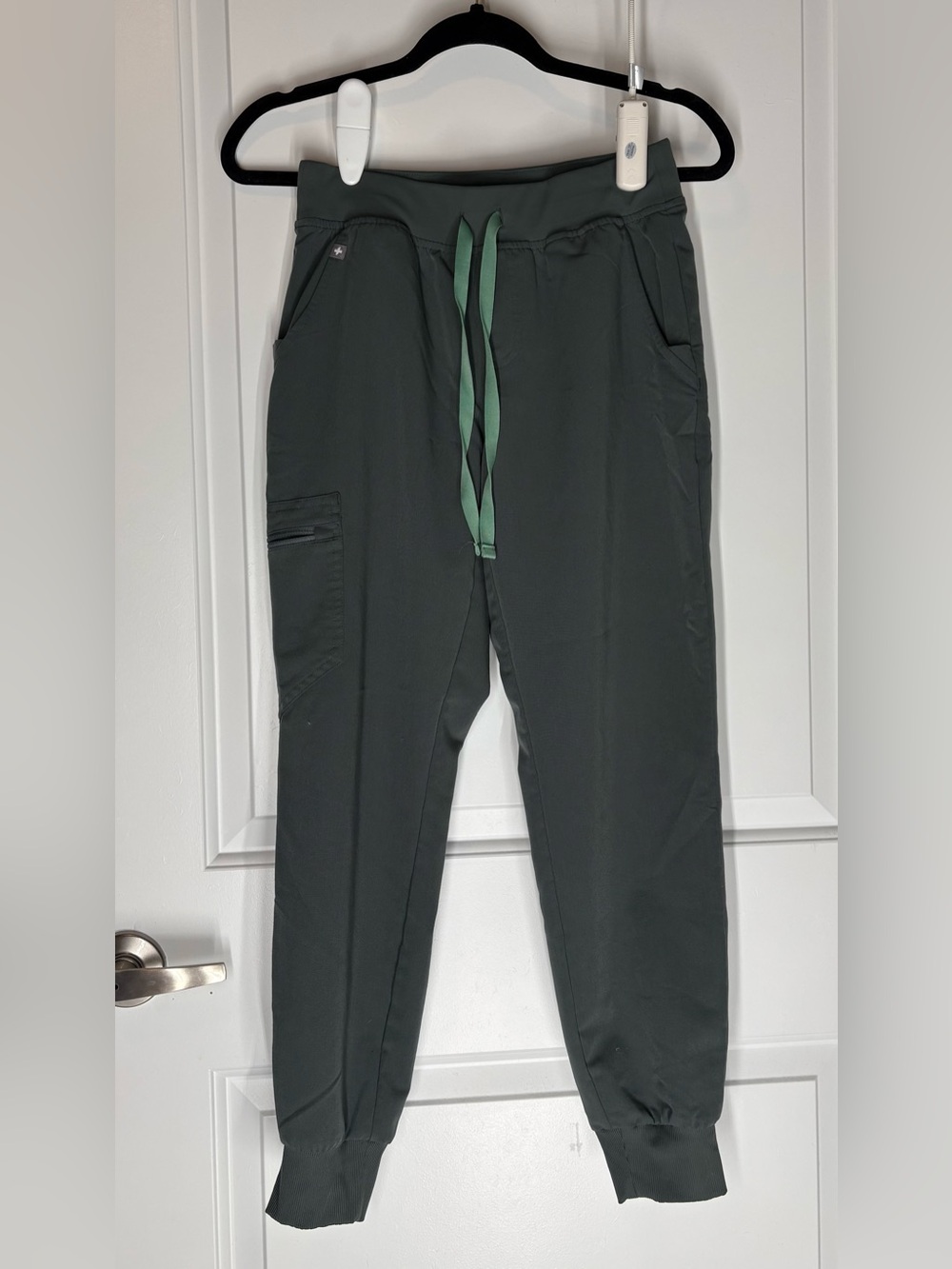 FIGS Zamora Jogger Scrub Pants XS